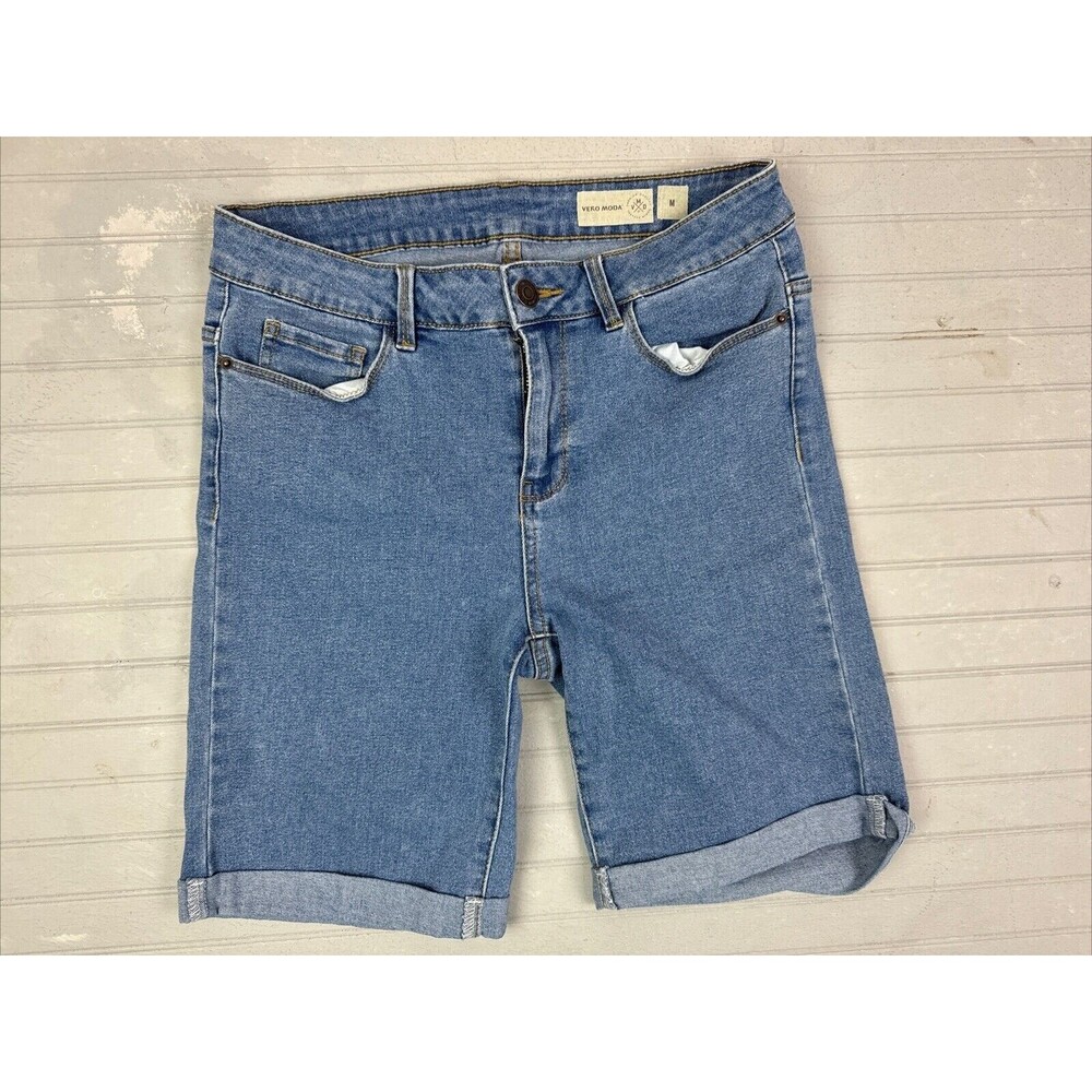 Vero Moda Size M Womens Denim Jeans Shorts Mid Rise Stretch Med Wash